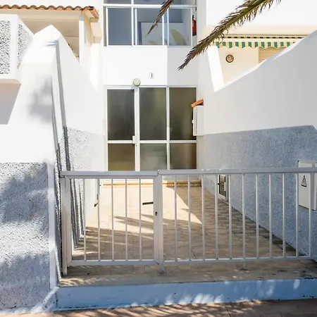 Апартаменты Live Tajao